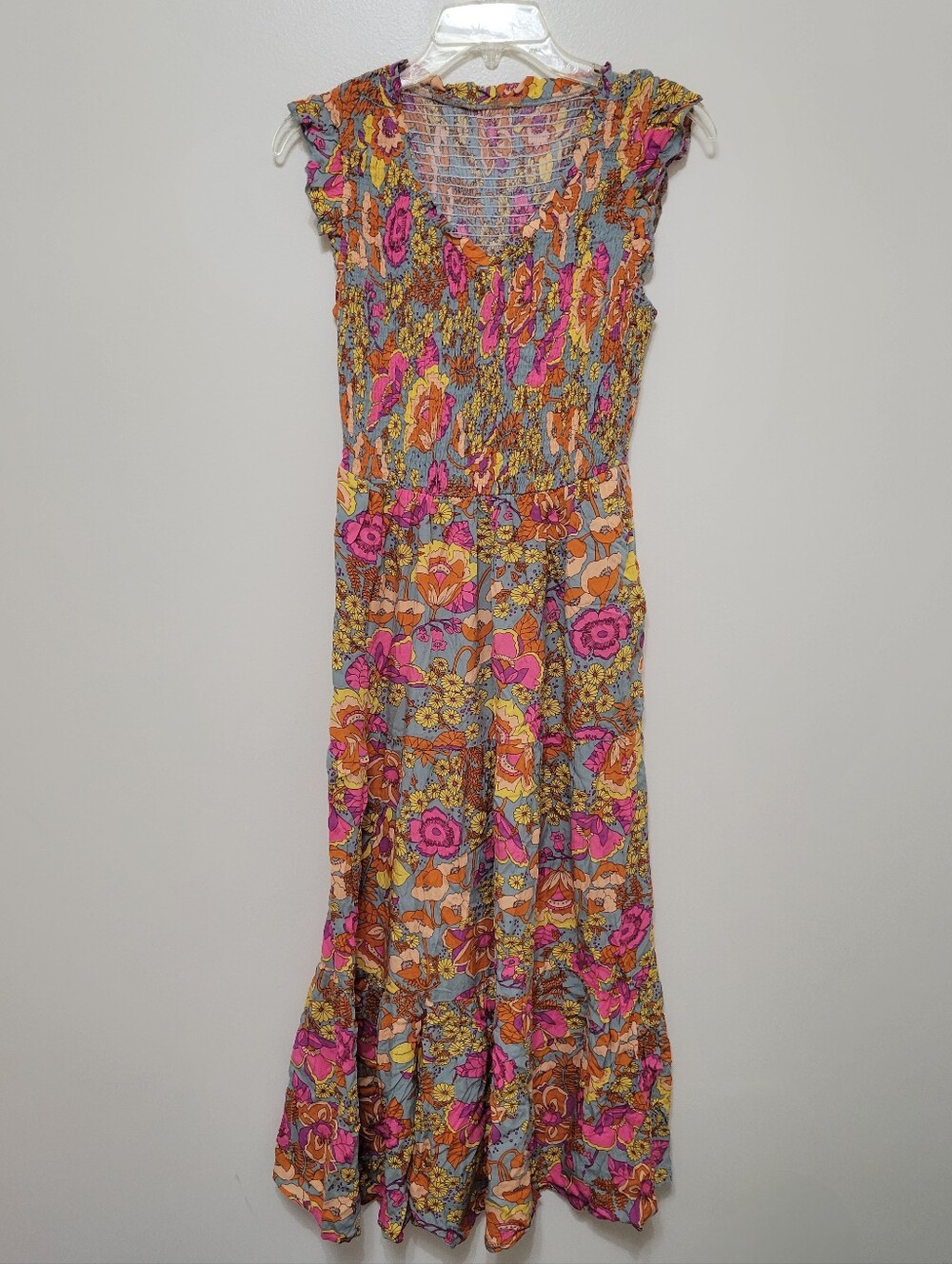 Nwot Seta T Gray Pink Floral Smocked Midi Dress